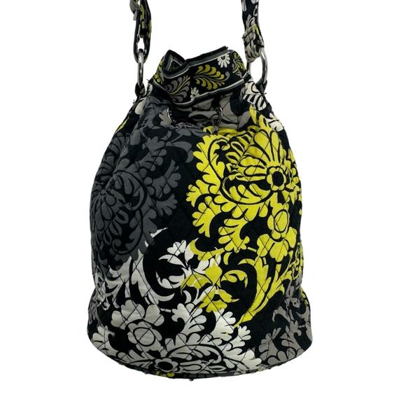 Vera Bradley Quilted Drawstring Shoulder Bag Green Black Floral Paisley Boho - Picture 3 of 9